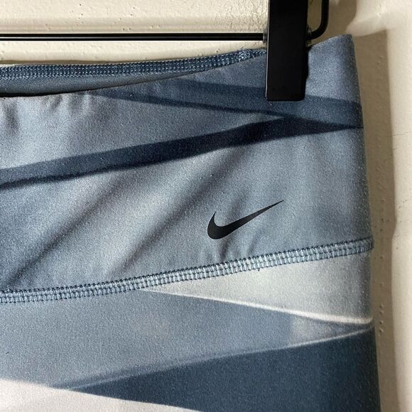 Nike Legend 2.0 Ribbon Wrap Active Leggings Size M - Picture 6 of 11